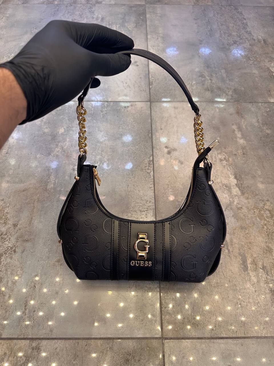 Guess Erenia