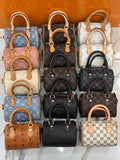Louis Vuitton Speedy