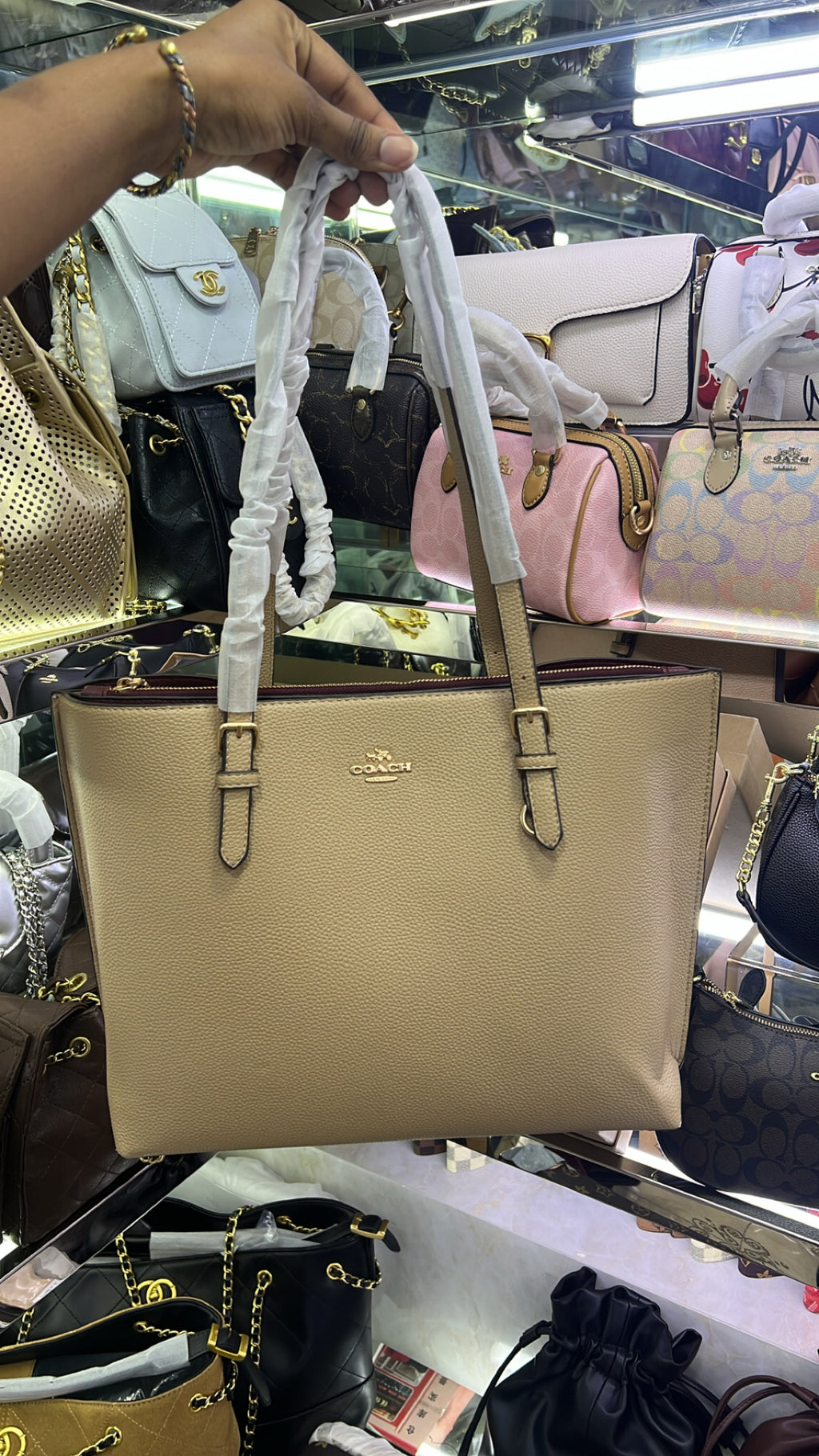 Tote bag coach